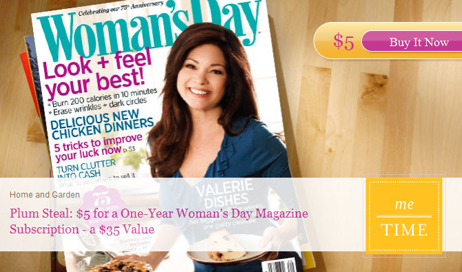 Woman's Day журнал. Womens Magazines Blue background. Women's Magazines for presentation.