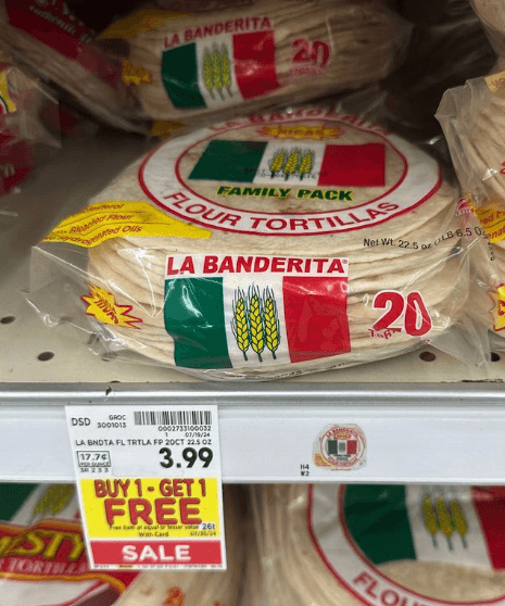 La Banderita Family Pack Flour Tortillas kroger shelf image