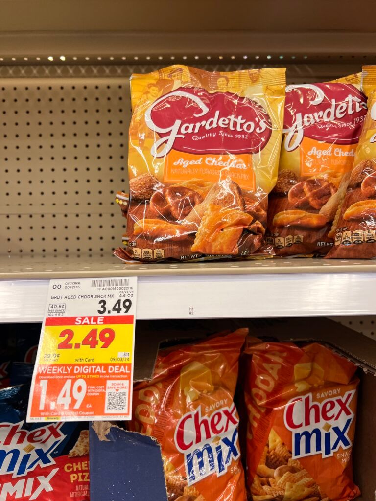 chex mix, gardettos and bugles kroger shelf image (1)