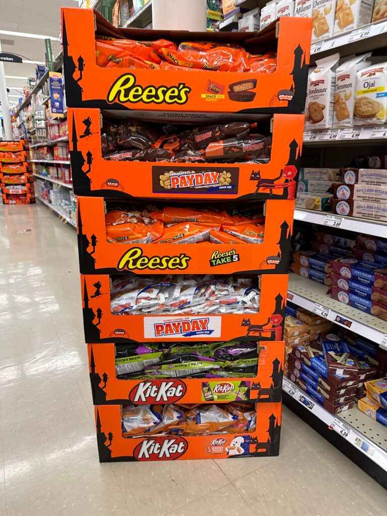 halloween candy Kroger shelf image