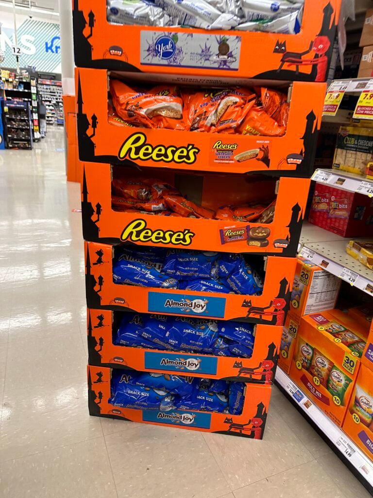 halloween candy Kroger shelf image