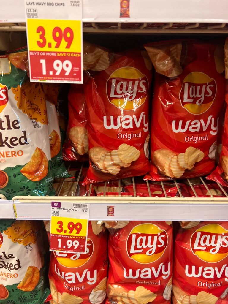 lays kroger shelf image (3)