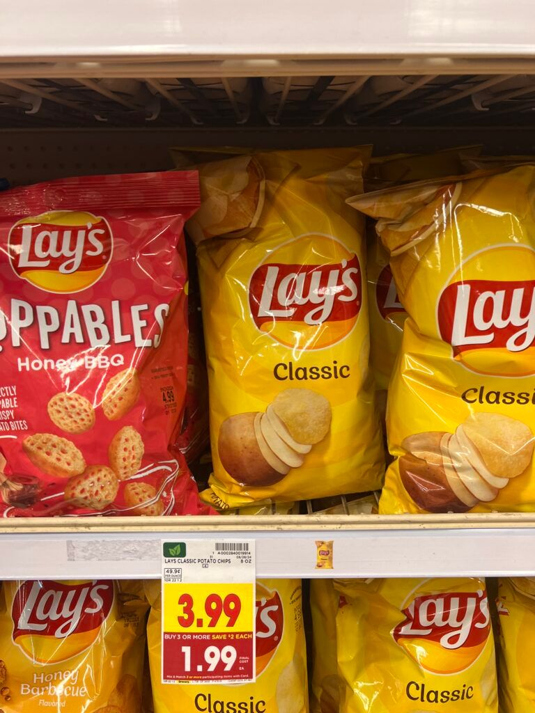 lays kroger shelf image (3)