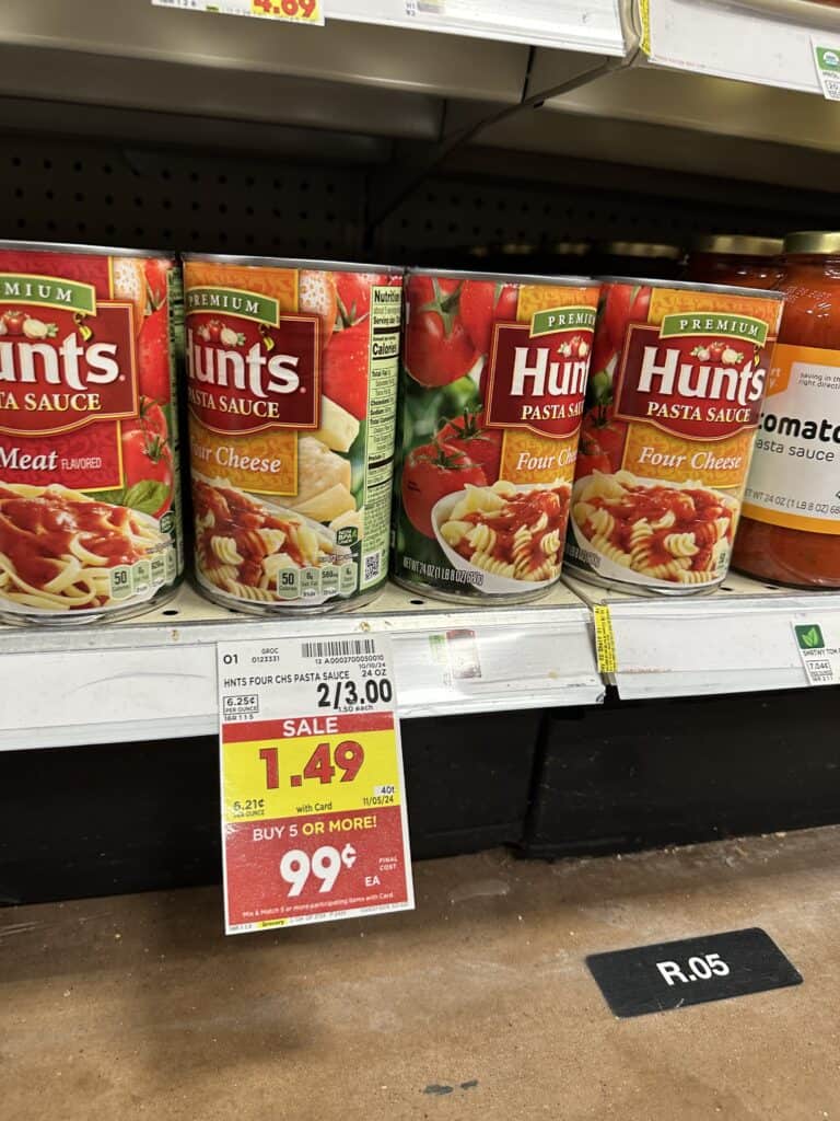 Hunt's Pasta Sauces are on sale for just $0.99 each when you buy 5 or more participating items at Kroger. No coupons are needed—simply add 5 qualifying items to your cart to grab this great price on a pantry staple. It’s a perfect time to stock up on these sauces for all your pasta nights.