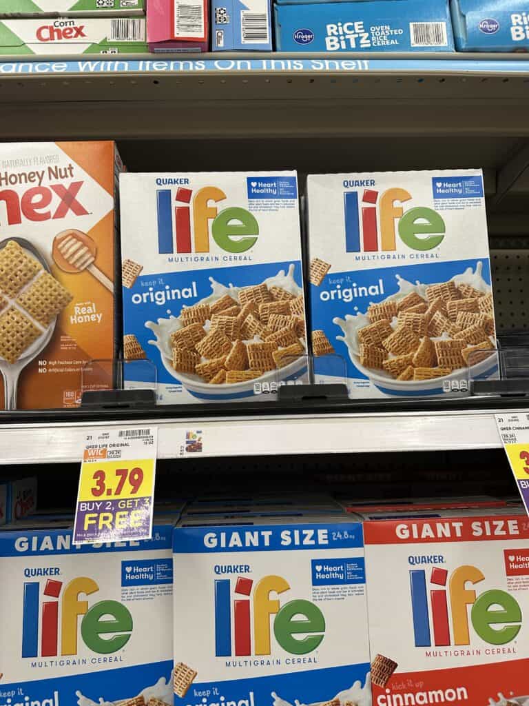 Quaker Instant Oatmeal, Oatmeal, Pearl Milling Pancake and Syrup, Quaker cereals and kroger coffee shelf images