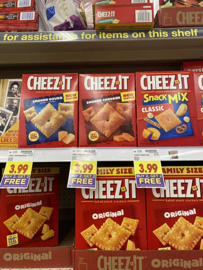 Cheezit, townhouse and club kroger shelf image (18)