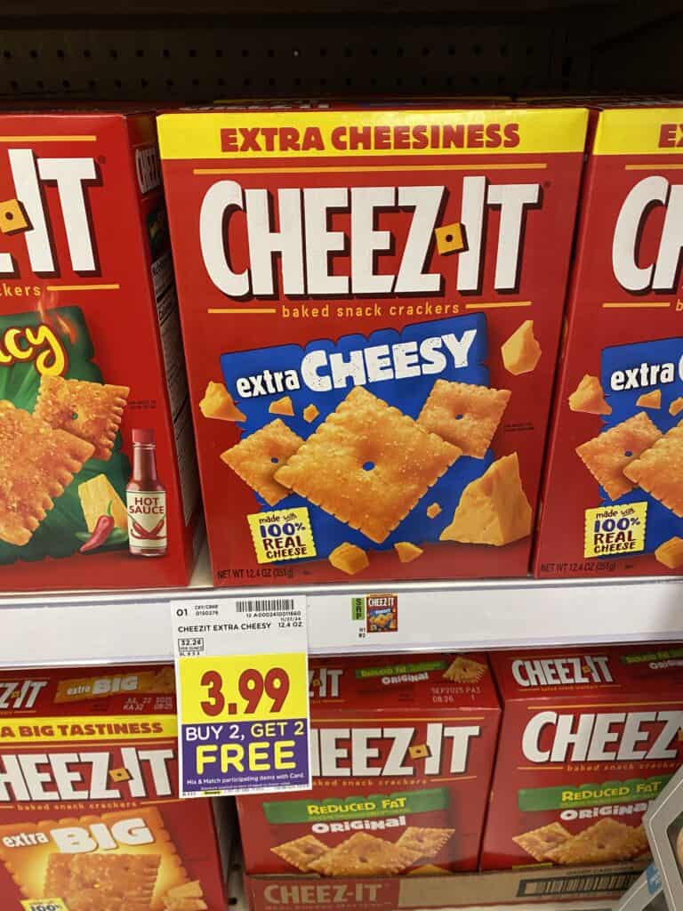 Cheezit, townhouse and club kroger shelf image (18)