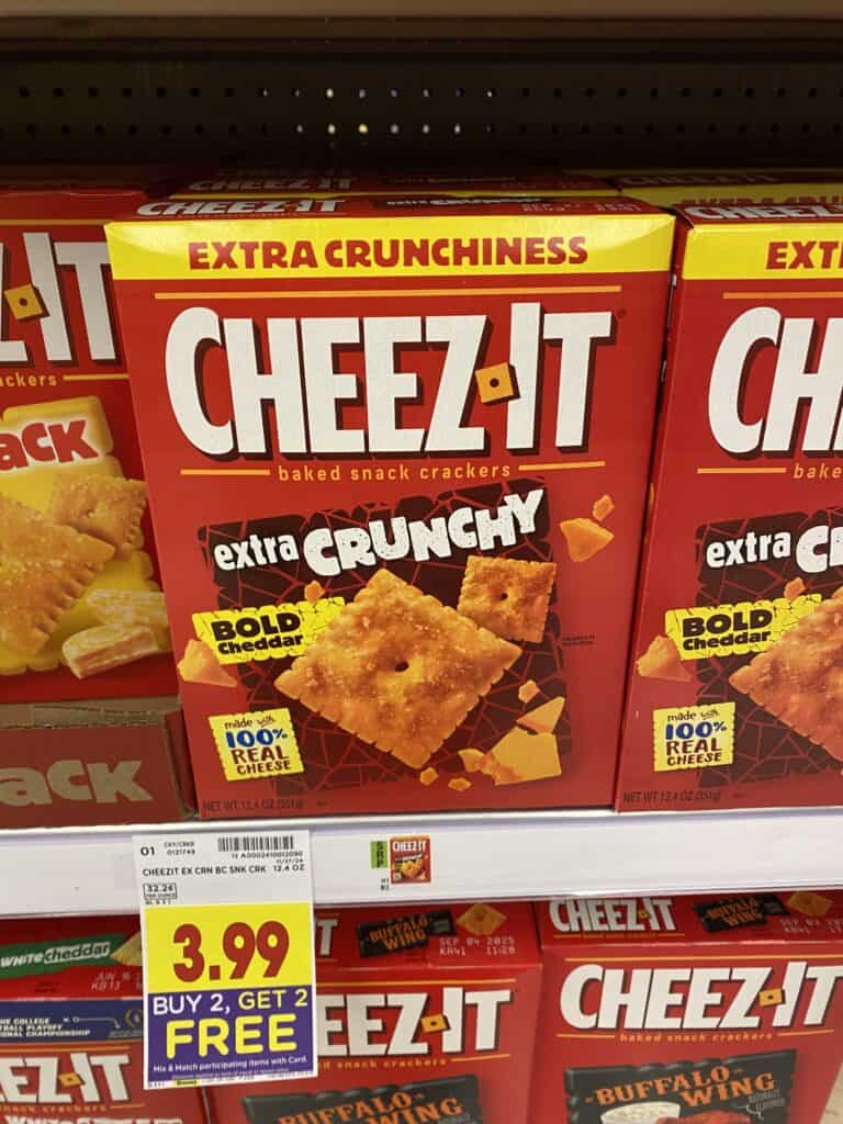 Cheezit, townhouse and club kroger shelf image (18)