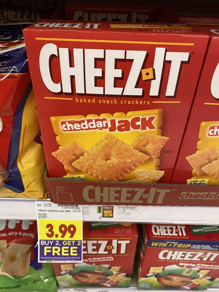 Cheezit, townhouse and club kroger shelf image (18)