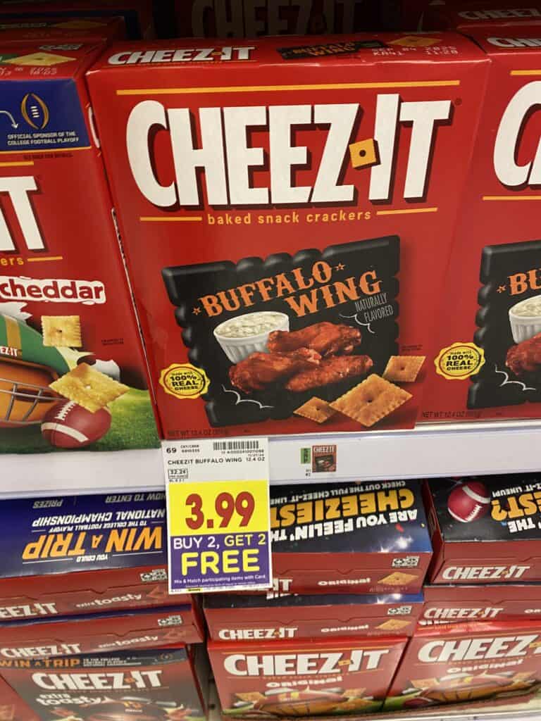 Cheezit, townhouse and club kroger shelf image (18)