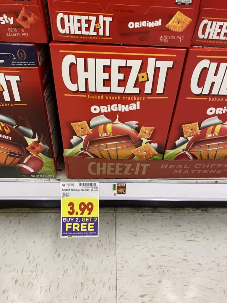 Cheezit, townhouse and club kroger shelf image (18)