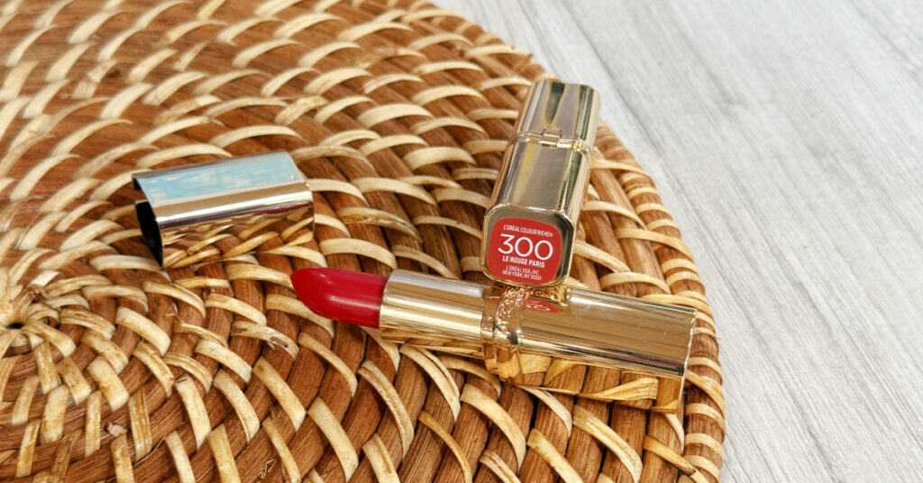 L'Oreal Paris colour Riche Lipstick Le Rouge Paris Kroger