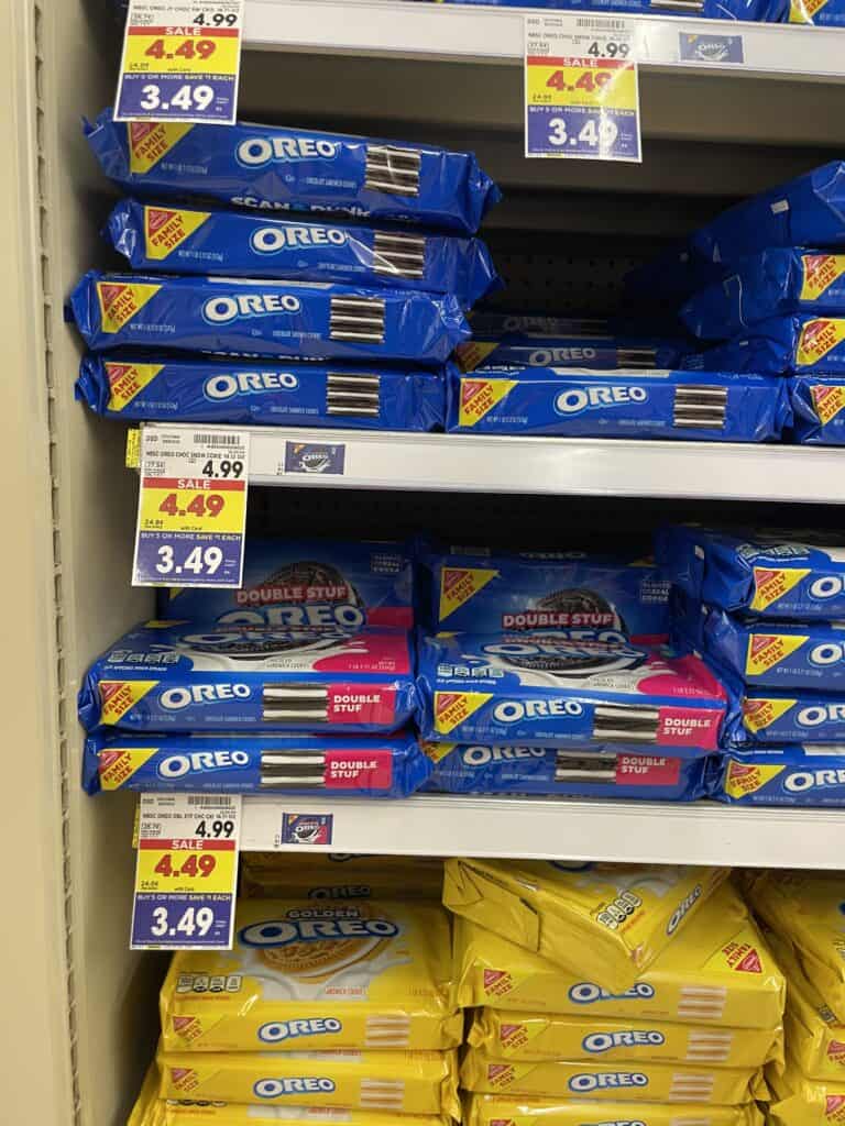 oreo family size kroger shelf image (1)